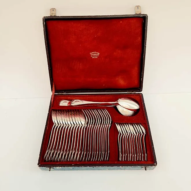 Cubertería francesa s. XIX en plata